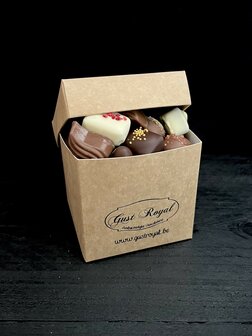 doosje 750 gram pralines 
